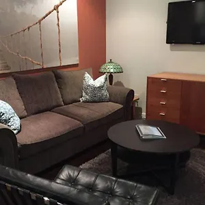 https://modern-apartment-in-beautiful-kitsilano.richmond-hotels.com